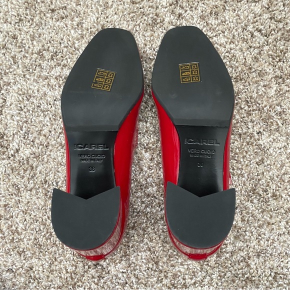 Carel Paris Alice Mary Jane Pumps - Picture 4 of 6